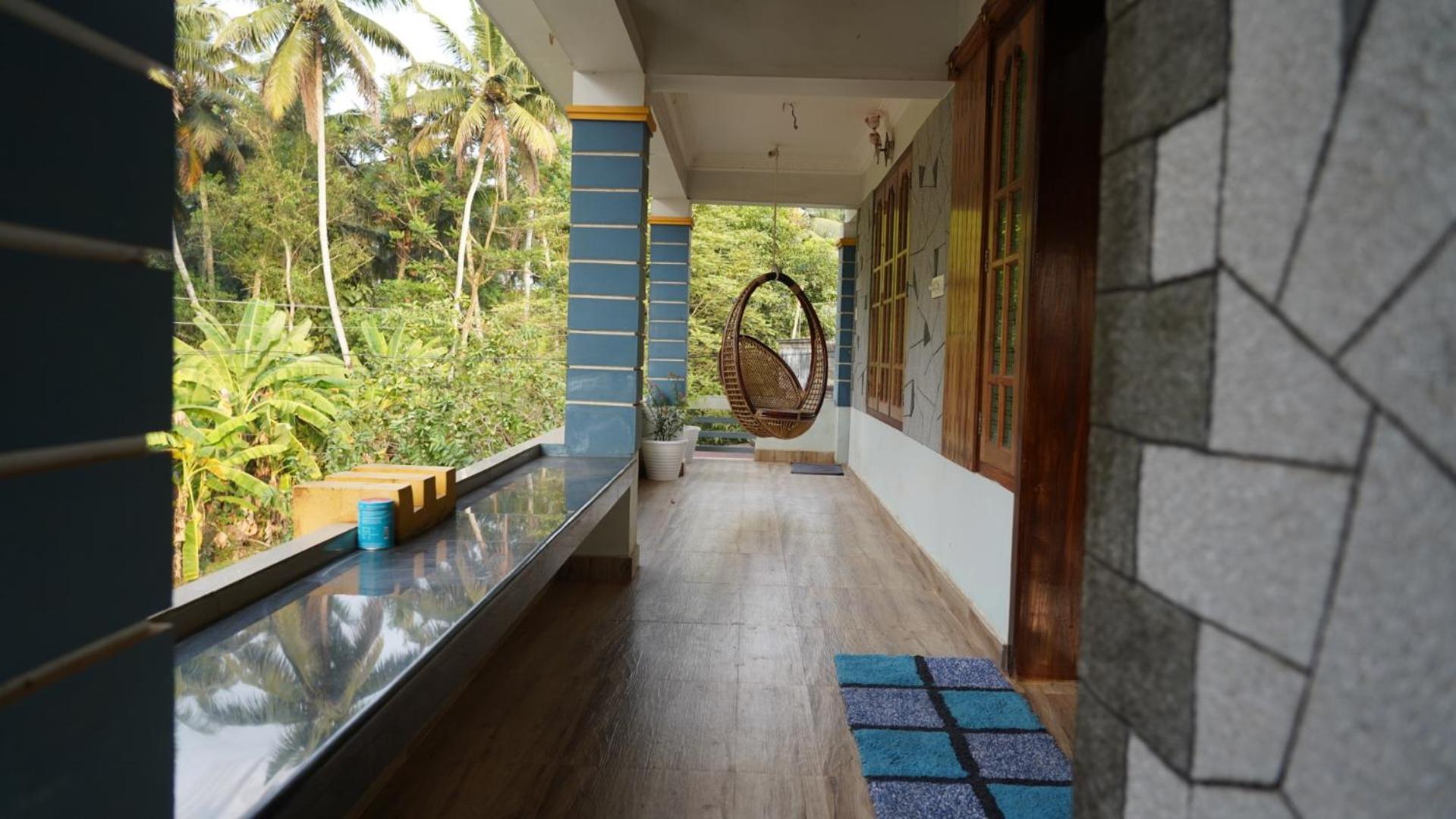 Honey Paradise Homestay Thiruvananthapuram